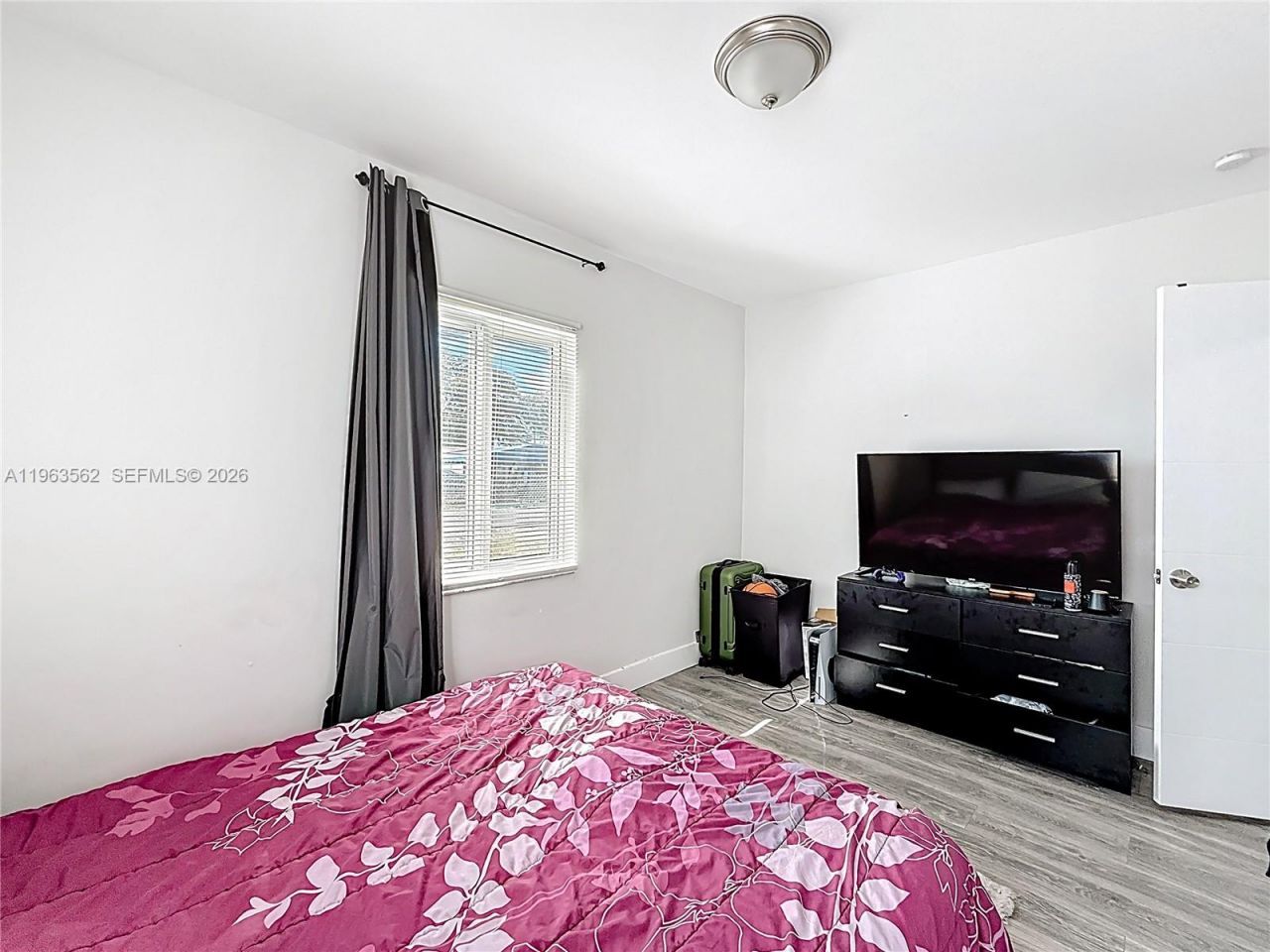 1751 NW 76th St , Miami, FL 33147 Photo