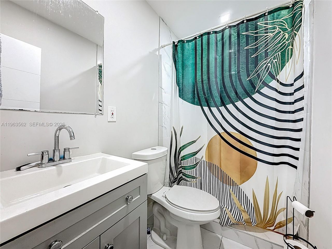 1751 NW 76th St , Miami, FL 33147 Photo