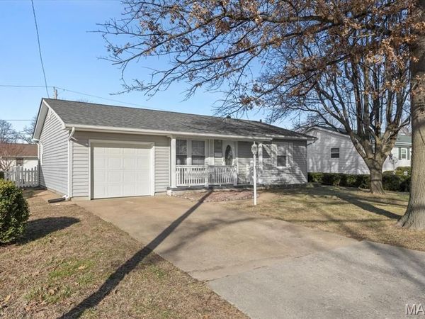 1109 Stone Street, Red Bud, IL 62278