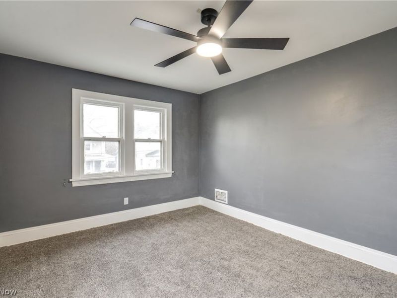 10218 Joan Avenue, Cleveland, OH 44111 Photo 20