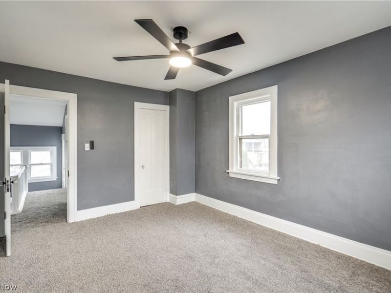 10218 Joan Avenue, Cleveland, OH 44111 Photo 21