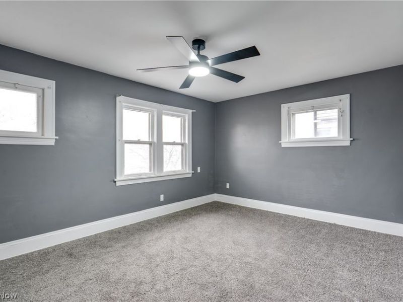 10218 Joan Avenue, Cleveland, OH 44111 Photo 23