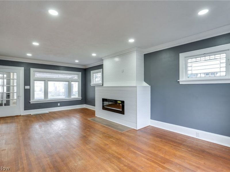 10218 Joan Avenue, Cleveland, OH 44111 Photo 6