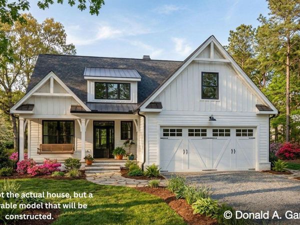 384 Glencroft Lane, Lenoir City, TN 37771