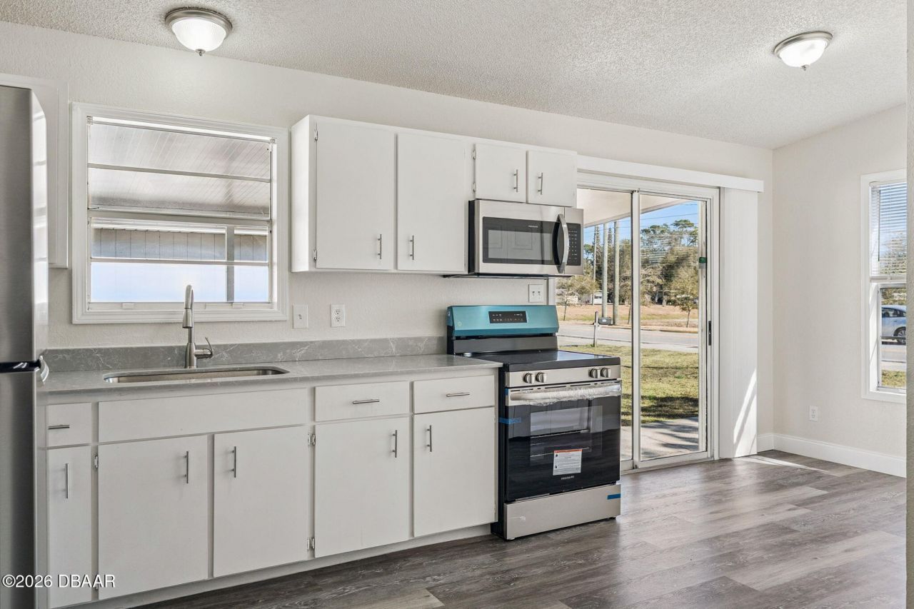 610 Walker Street, Holly Hill, FL 32117 Photo