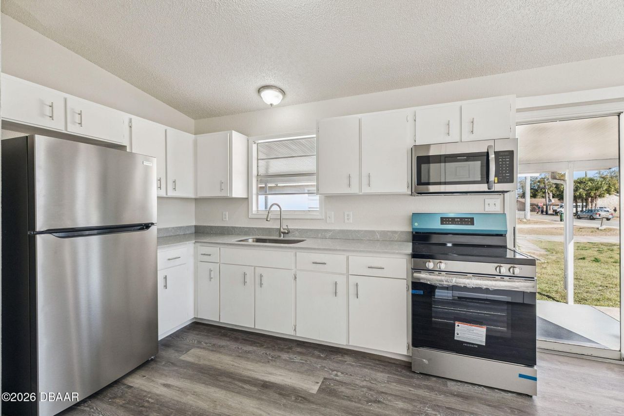 610 Walker Street, Holly Hill, FL 32117 Photo