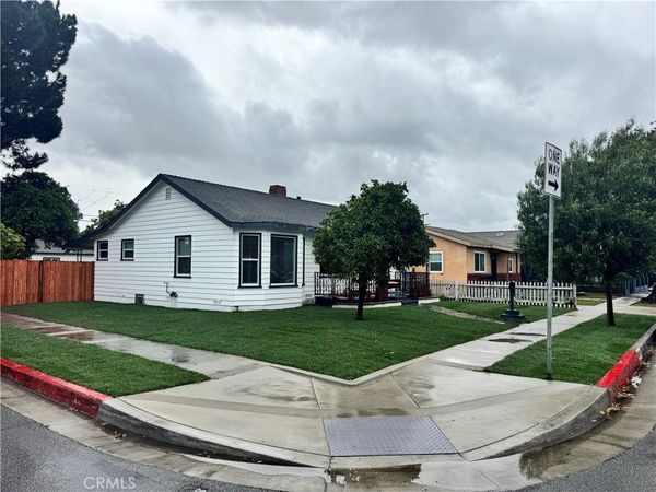 6556 San Vincente, Paramount, CA 90723