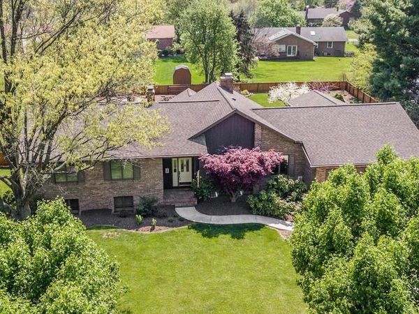 8104 OVERLOOK COURT, FREDERICK, MD 21702