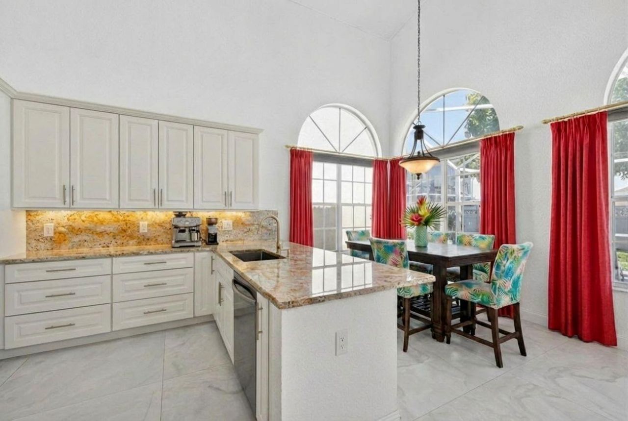 1055 NW 117th Avenue, Coral Springs, FL 33071 Photo