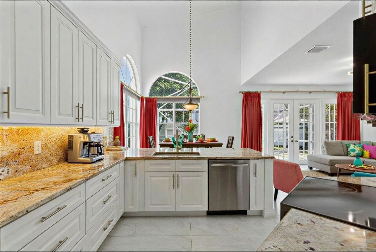 1055 NW 117th Avenue, Coral Springs, FL 33071 Photo