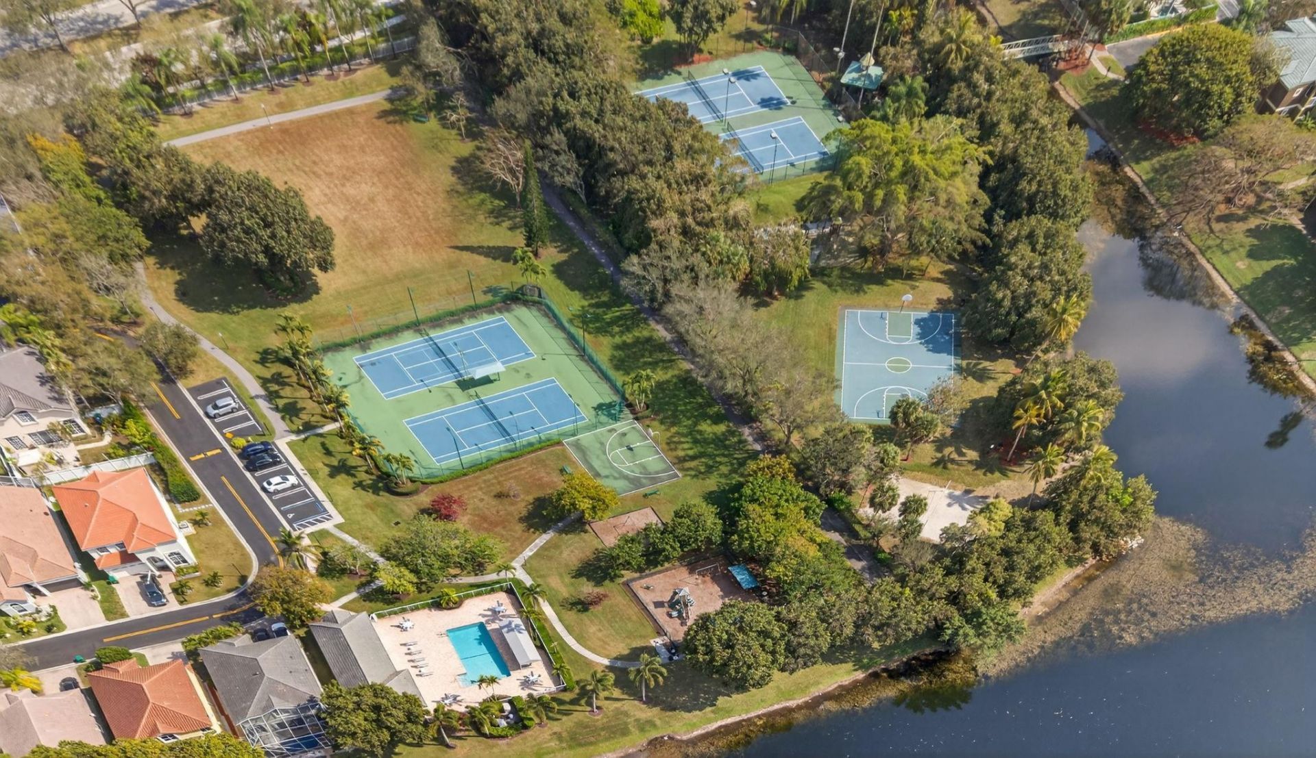 1055 NW 117th Avenue, Coral Springs, FL 33071 Photo