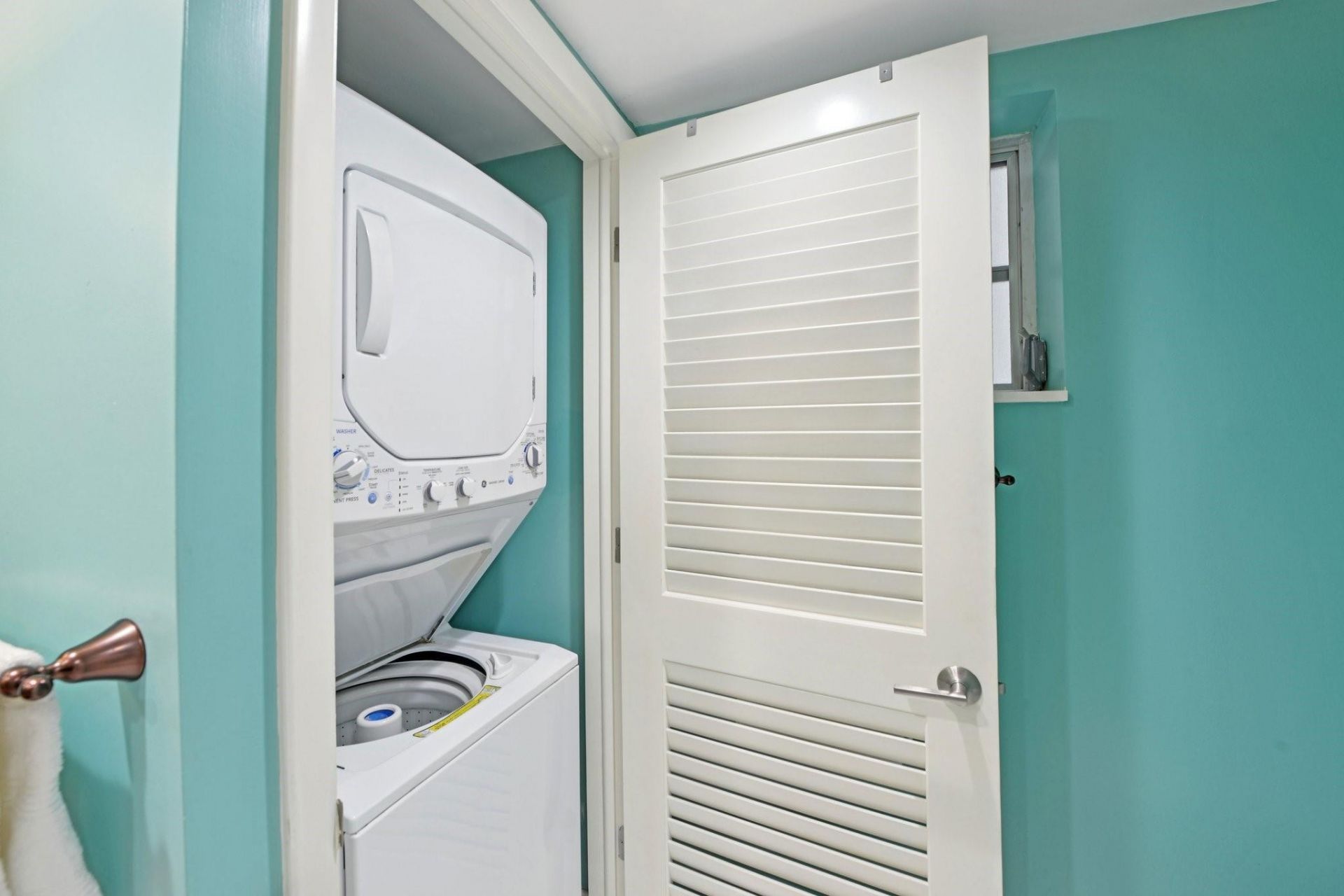 3090 NE 48th Street, Unit 314, Fort Lauderdale, FL 33308 Photo