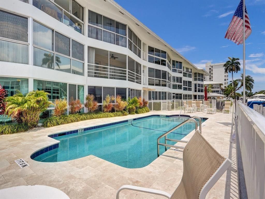 3090 NE 48th Street, Unit 314, Fort Lauderdale, FL 33308 Photo