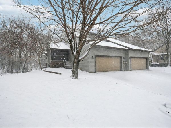 3690 Widgeon Way, Eagan, MN 55123