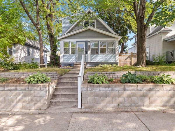 606 Cromwell Avenue, Saint Paul, MN 55104