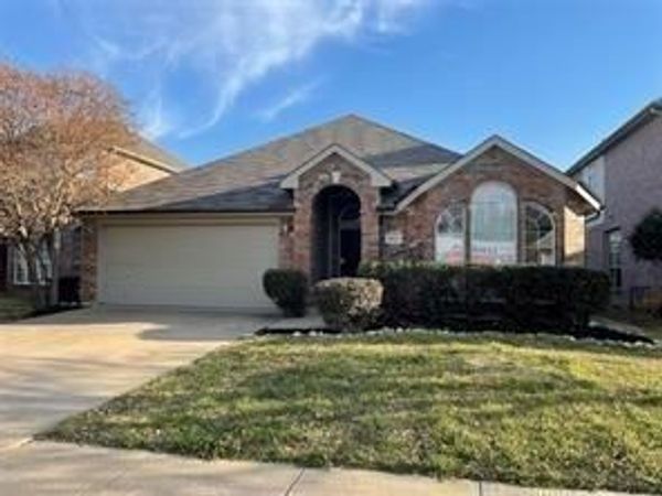 4624 Matthew Drive, Fort Worth, TX 76244