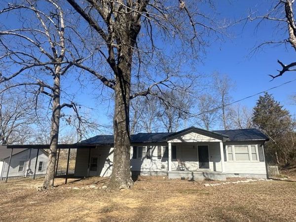 3330 Highway 70e, Camden, TN 38320