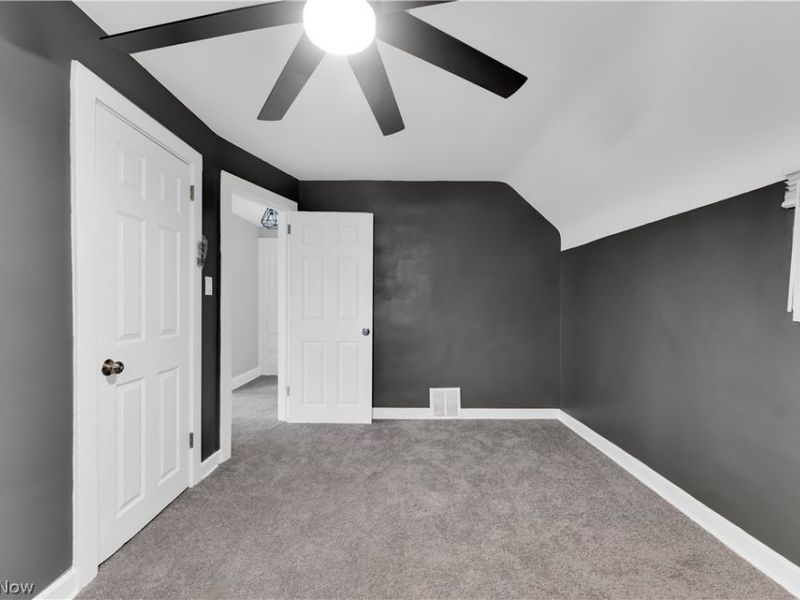 19151 Genesee Road, Euclid, OH 44117 Photo 20