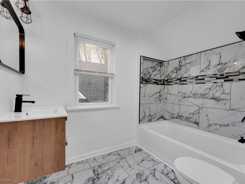 19151 Genesee Road, Euclid, OH 44117 Photo 22