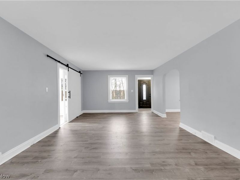 19151 Genesee Road, Euclid, OH 44117 Photo 6