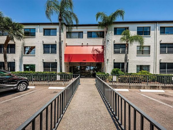 2587 COUNTRYSIDE BOULEVARD, Unit 6109, CLEARWATER, FL 33761