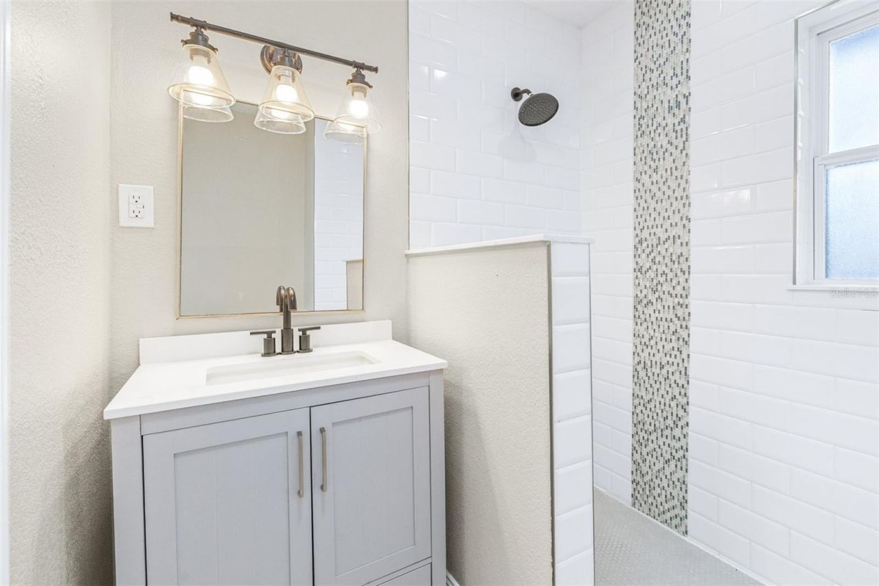 3950 Bougainville Drive, Indian Lake Estates, FL 33855 Photo