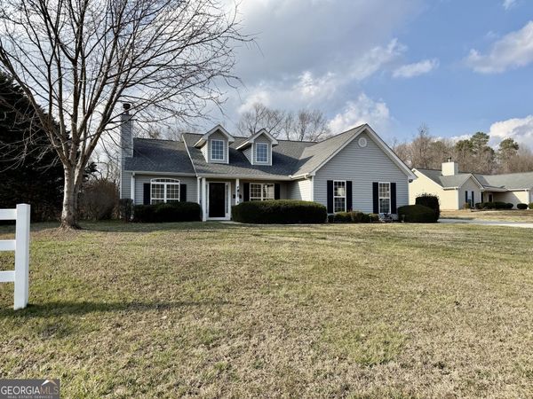 109 Kensington Court, Mount Airy, GA 30563
