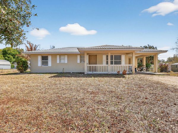 3382 NW 22nd Avenue, Okeechobee, FL 34972