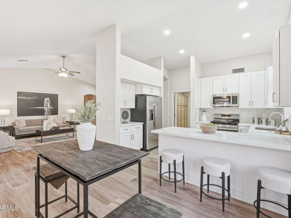 20001 N 86TH Drive, Peoria, AZ 85382