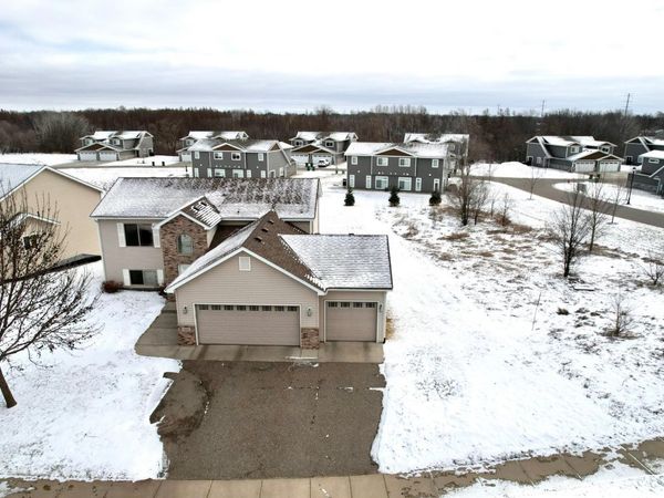 3880 21st Avenue S, Saint Cloud, MN 56301