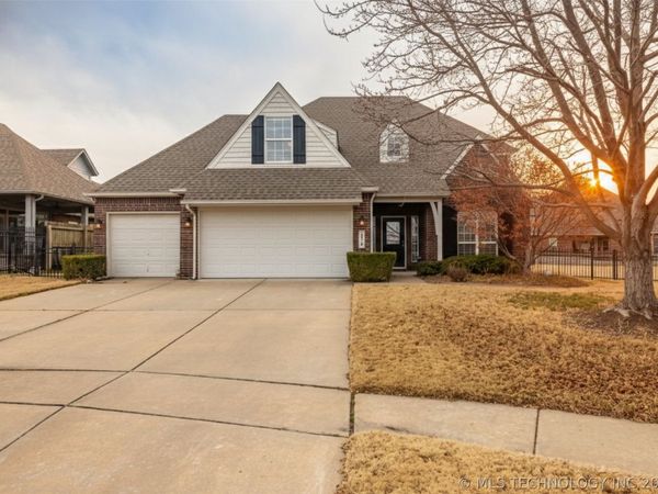 3810 S Palm Avenue, Broken Arrow, OK 74011