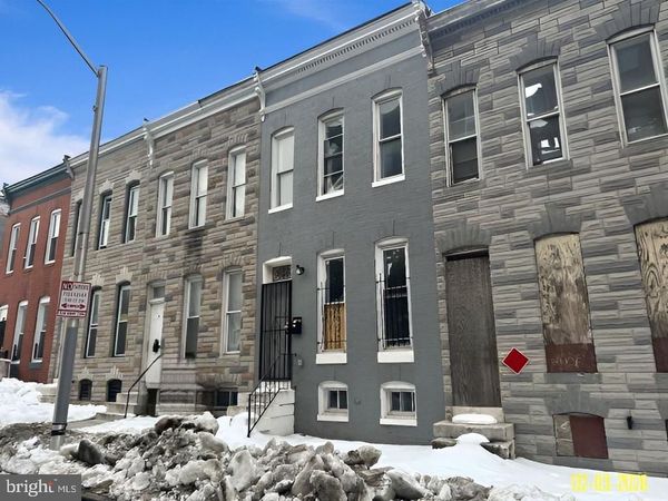 207 S PULASKI STREET, BALTIMORE, MD 21223