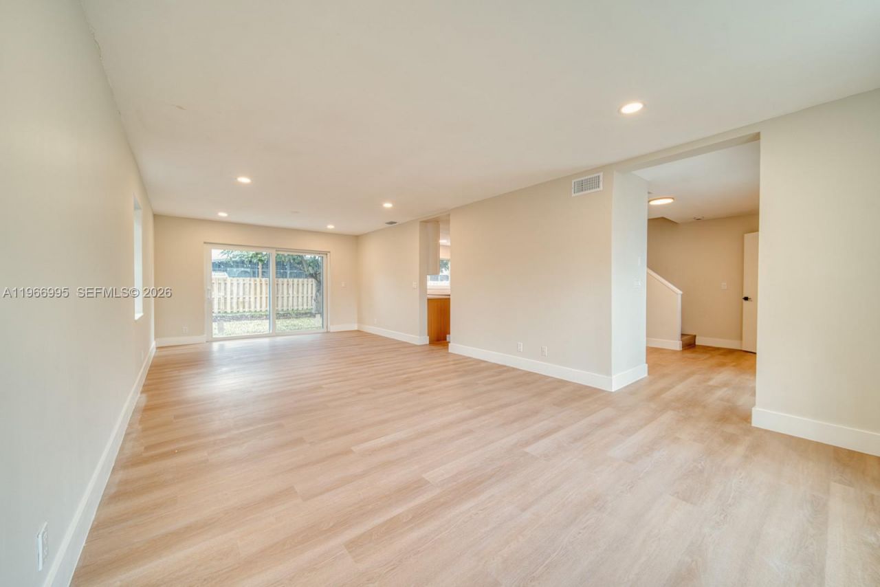 3230 Jasper Way, Miramar, FL 33025 Photo