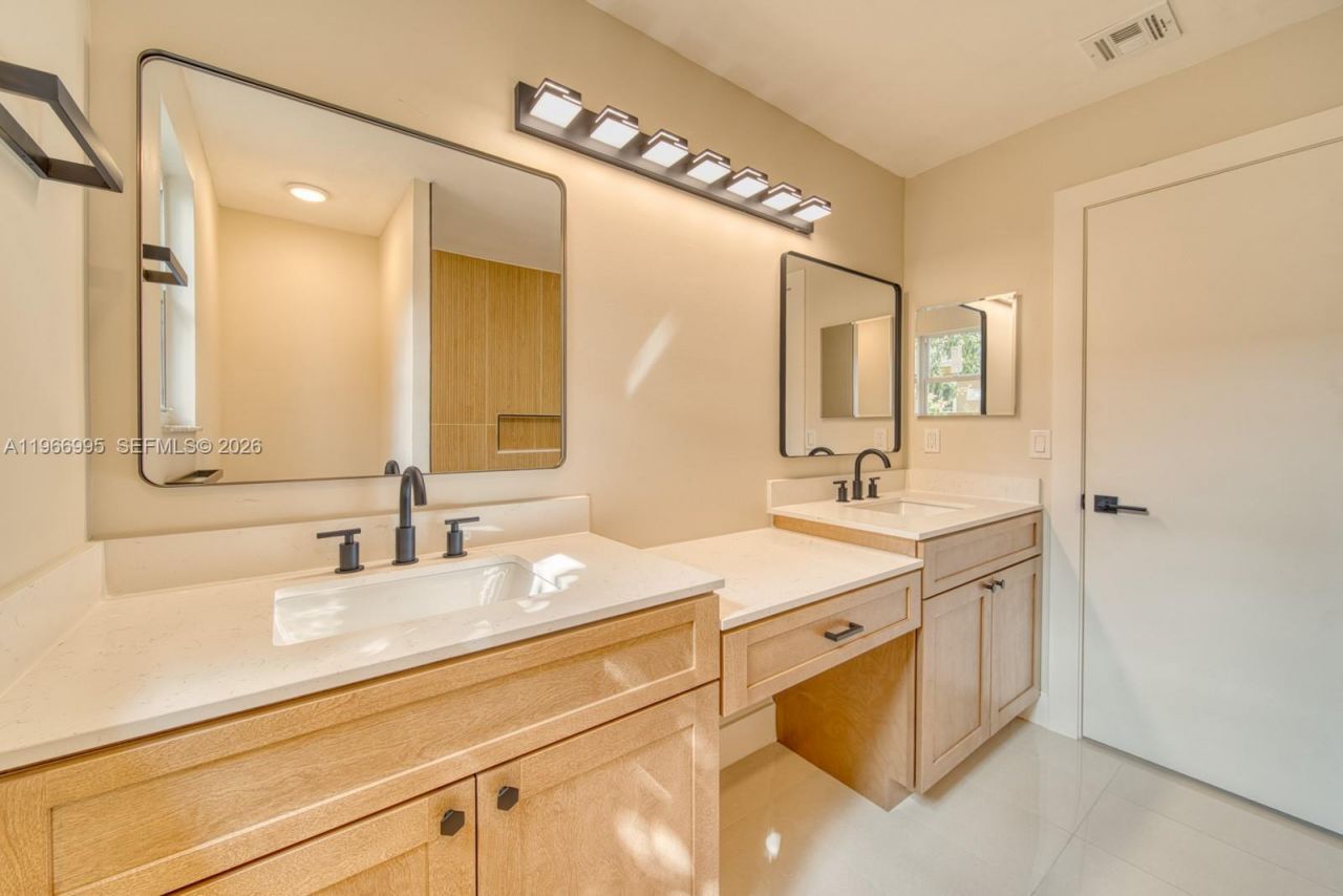 3230 Jasper Way, Miramar, FL 33025 Photo