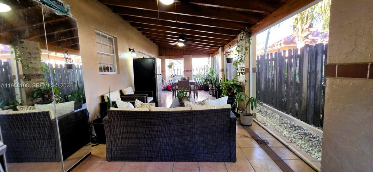 5769 NW 99th Ave, Doral, FL 33178 Photo