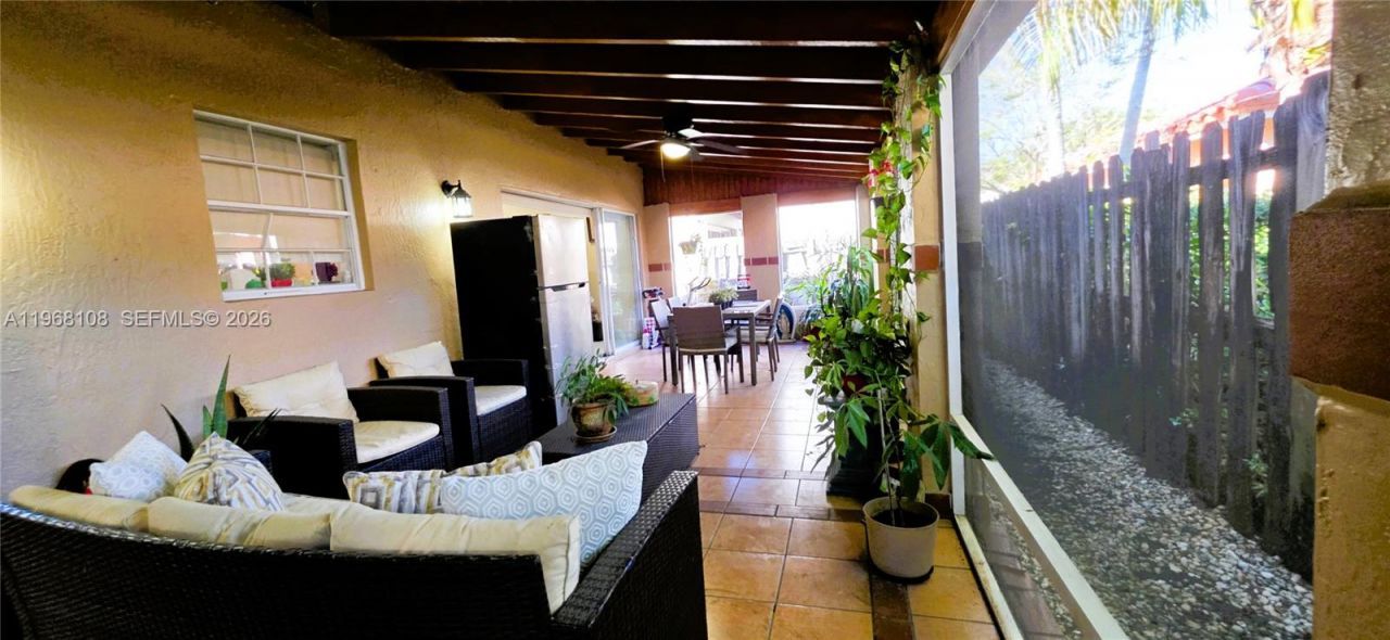 5769 NW 99th Ave, Doral, FL 33178 Photo