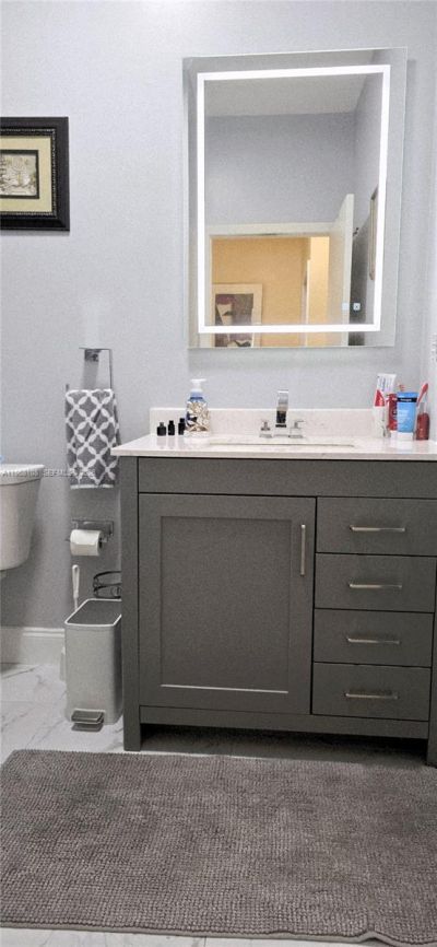 5769 NW 99th Ave, Doral, FL 33178 Photo