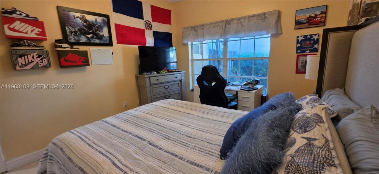 5769 NW 99th Ave, Doral, FL 33178 Photo