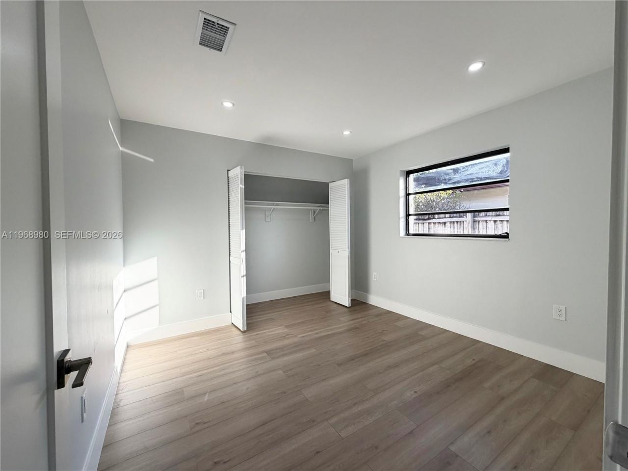 250 SW 78th Ave, Miami, FL 33144 Photo