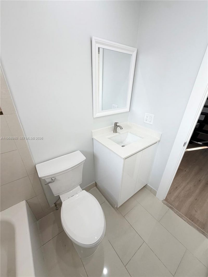 250 SW 78th Ave, Miami, FL 33144 Photo