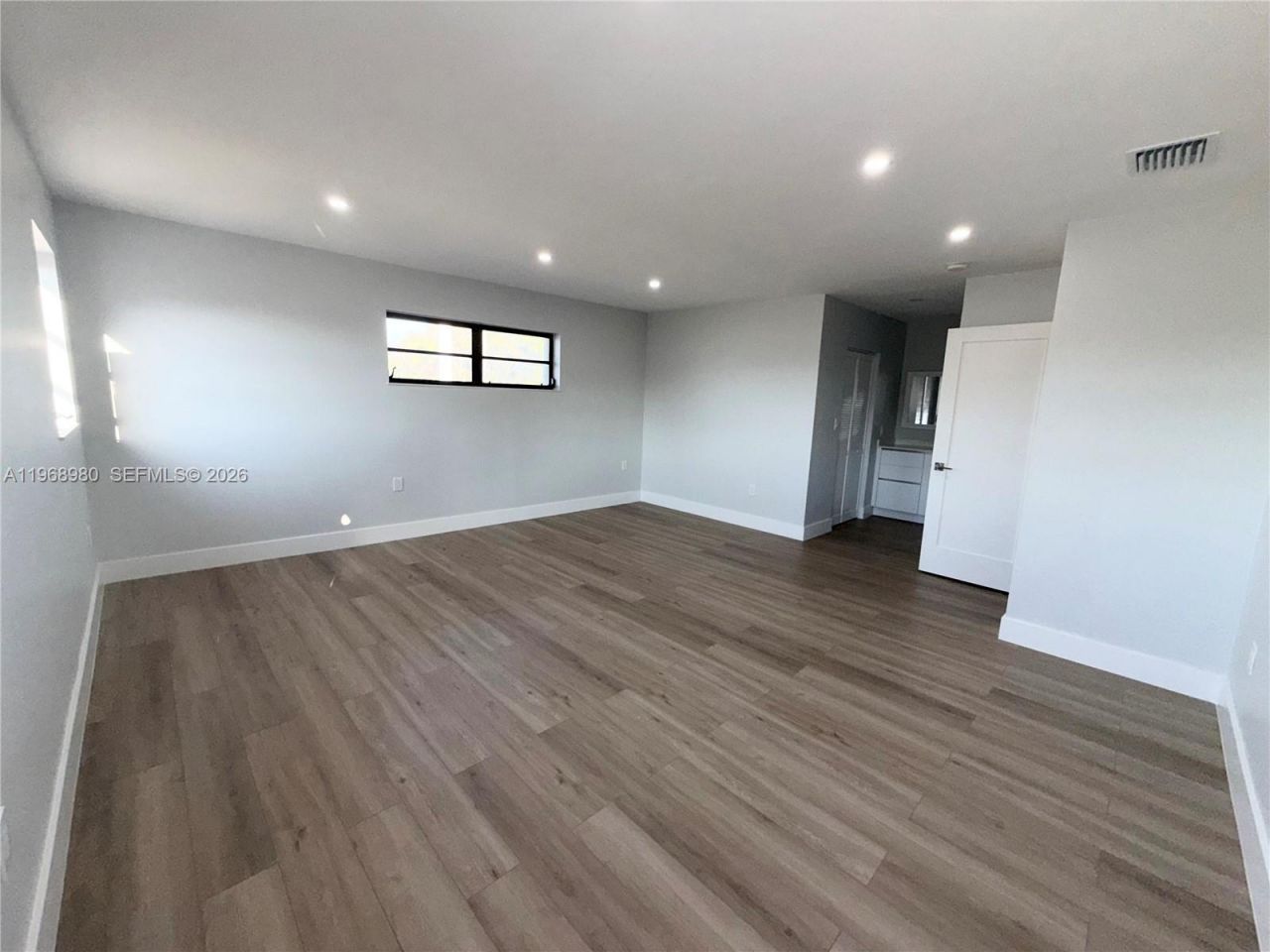 250 SW 78th Ave, Miami, FL 33144 Photo