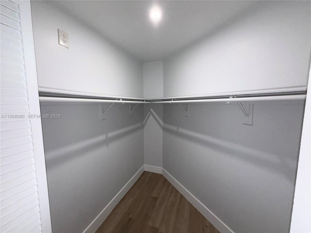 250 SW 78th Ave, Miami, FL 33144 Photo