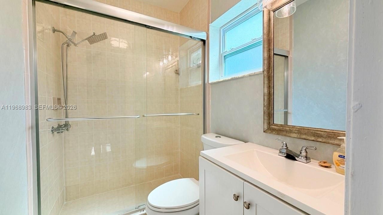 432 NW 103rd St, Miami, FL 33150 Photo