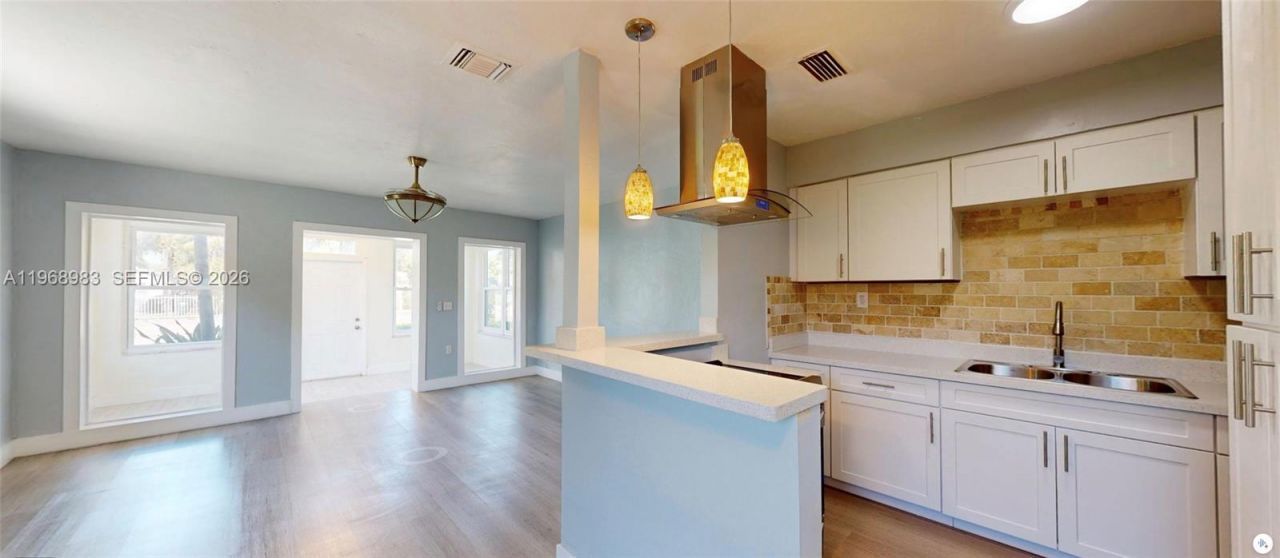 432 NW 103rd St, Miami, FL 33150 Photo