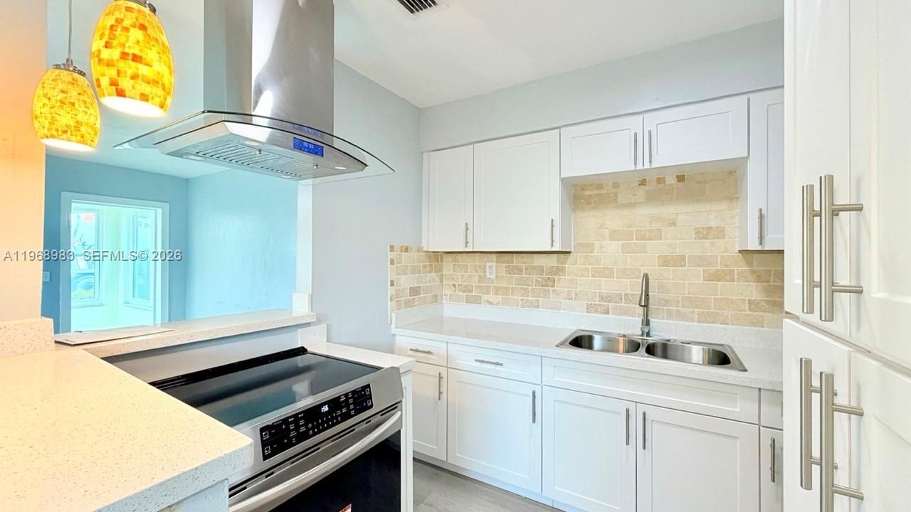 432 NW 103rd St, Miami, FL 33150 Photo