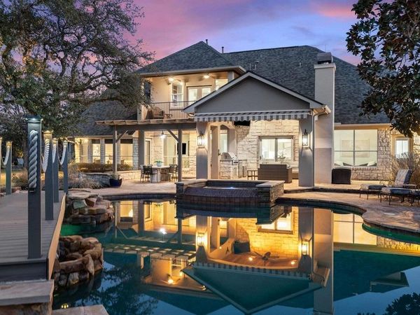 7916 Crandall RD, Austin, TX 78739