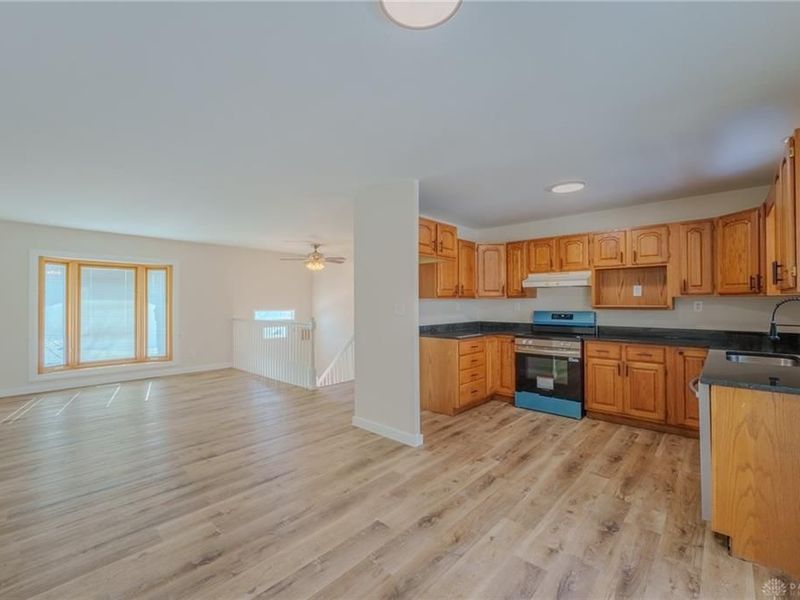 385 W Ross Street, Troy, OH 45373 Photo 10