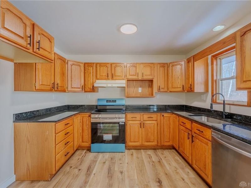 385 W Ross Street, Troy, OH 45373 Photo 11