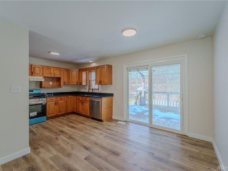 385 W Ross Street, Troy, OH 45373 Photo 12