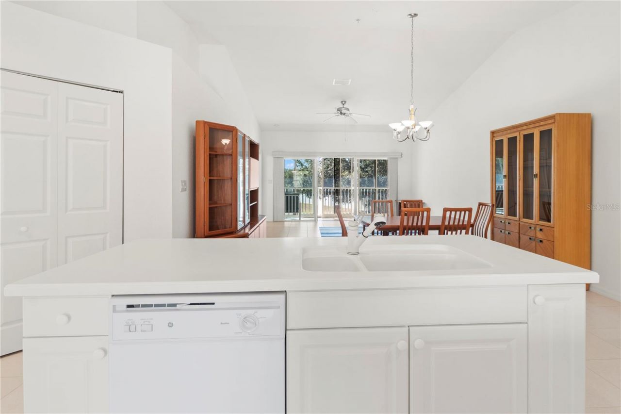 7069 Strand Circle, Unit 201, Bradenton, FL 34203 Photo